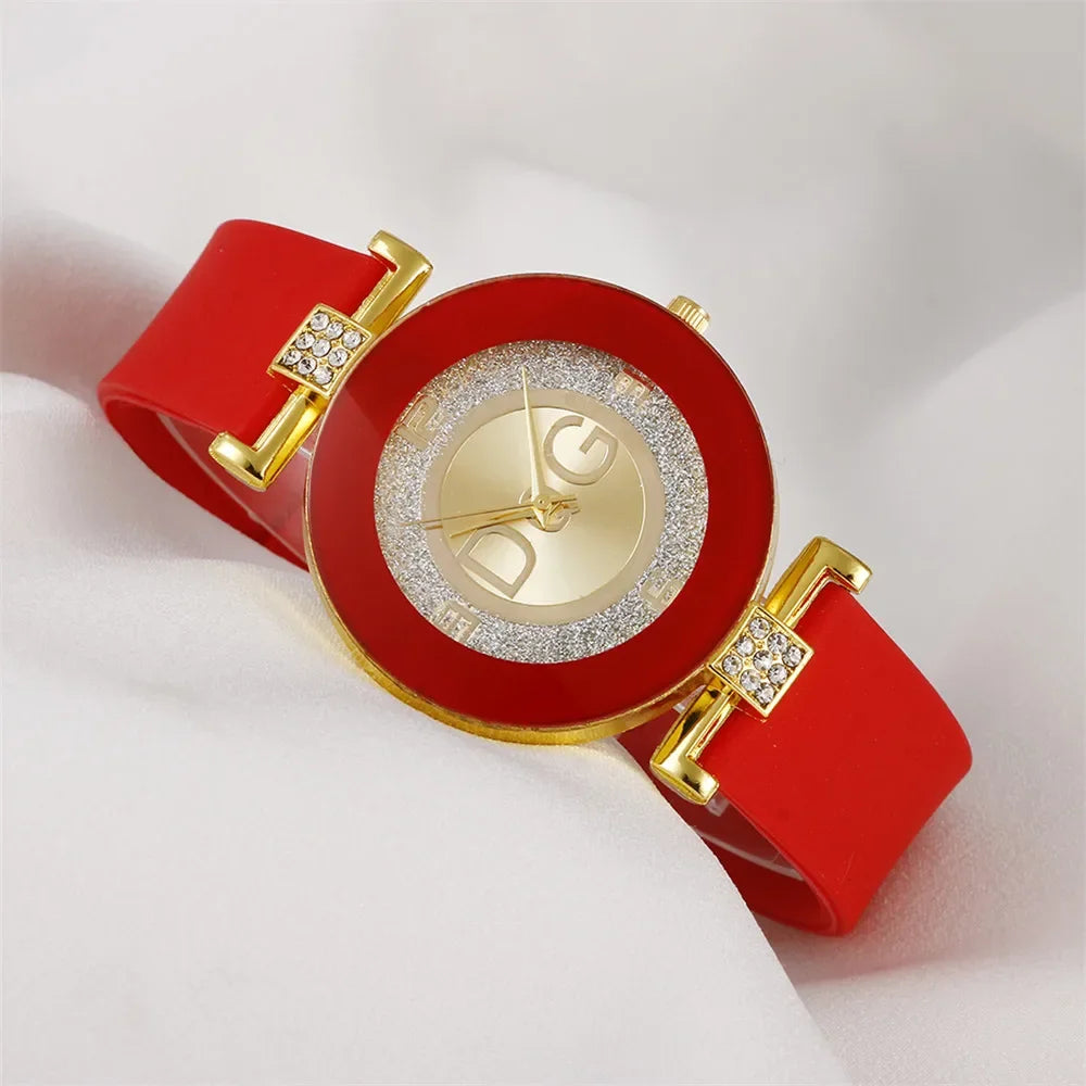 Women Minimalist Design Silicone Strap Wristwatch